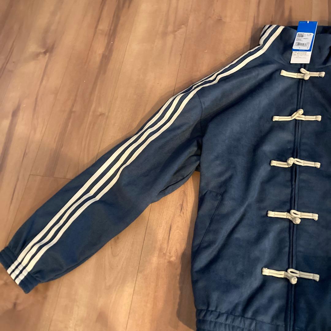 新品 アディダス チャイナトラックジャケット ネイビーサイズ　L