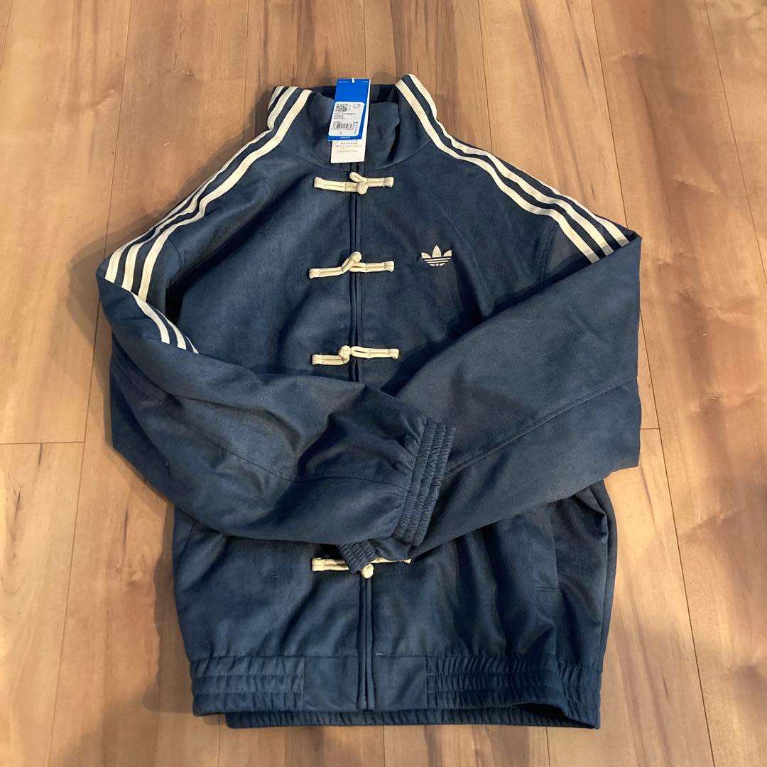 新品 アディダス チャイナトラックジャケット ネイビーサイズ　L