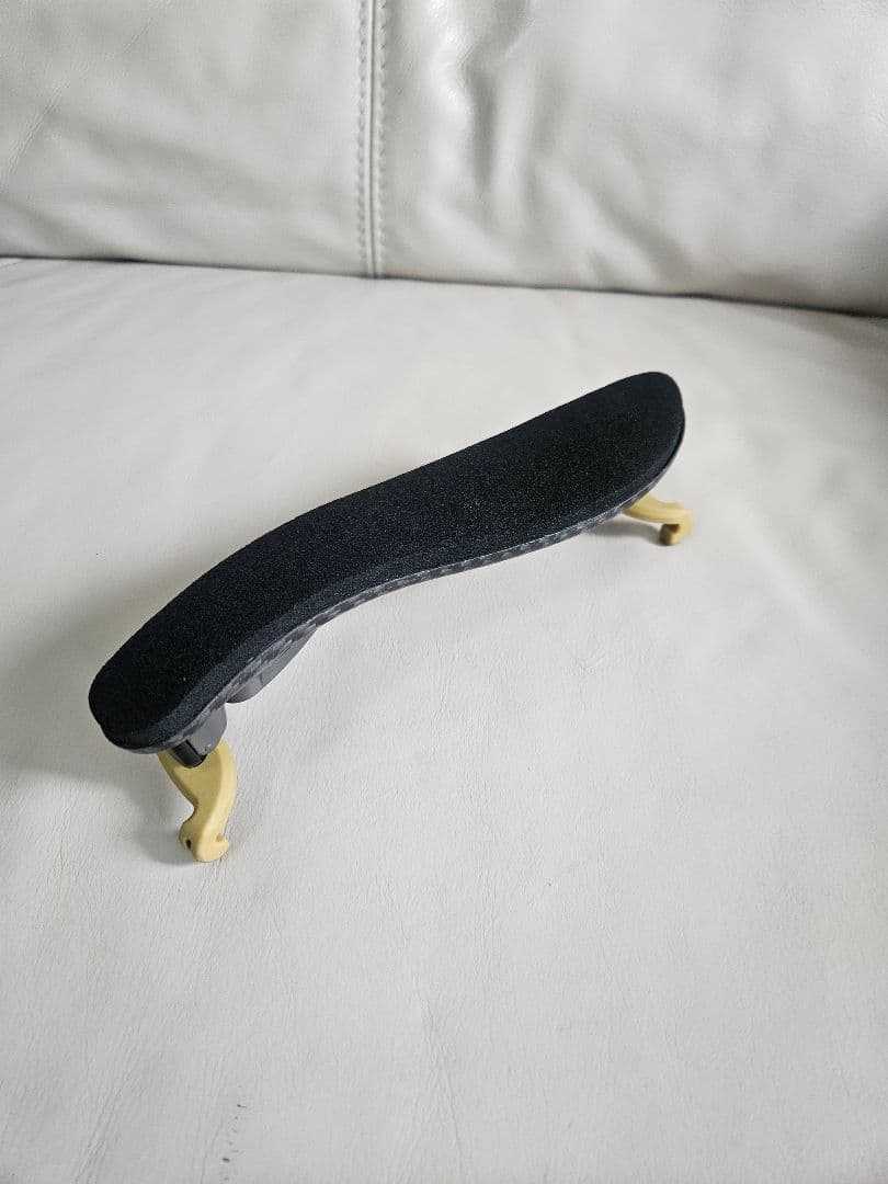 KUN バイオリン用肩当て　Voce