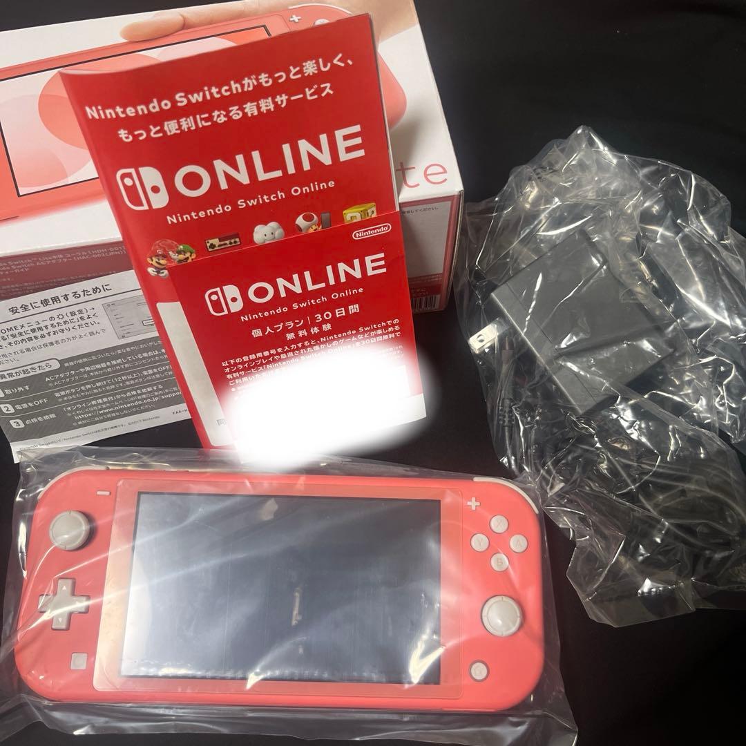 の*様 Nintendo Switch Lite コーラル 本体 中古 10/2