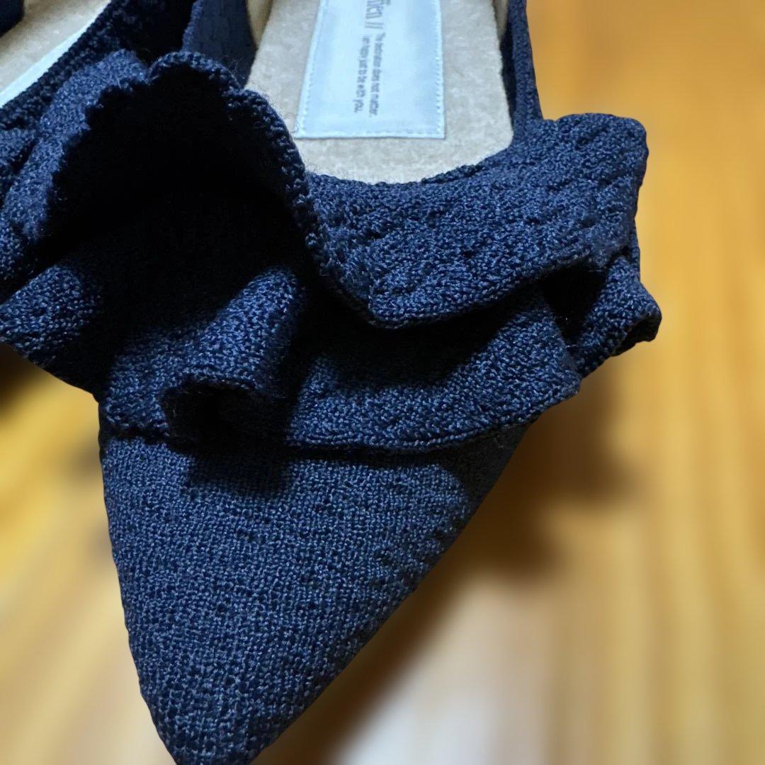 Öffen pointed-frin NAVY 40 フリルパンプスオッフェン