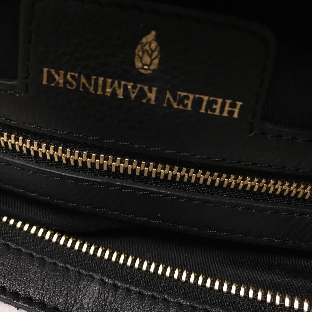 ヘレンカミンスキー パイソン型押し本革+ラヒィア　クラッチ　女優スタイル