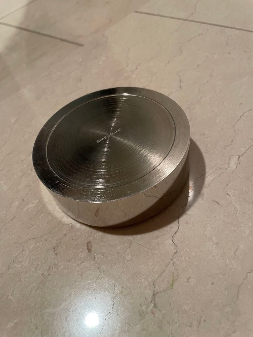 Cartier ステンレススチール 置き型灰皿