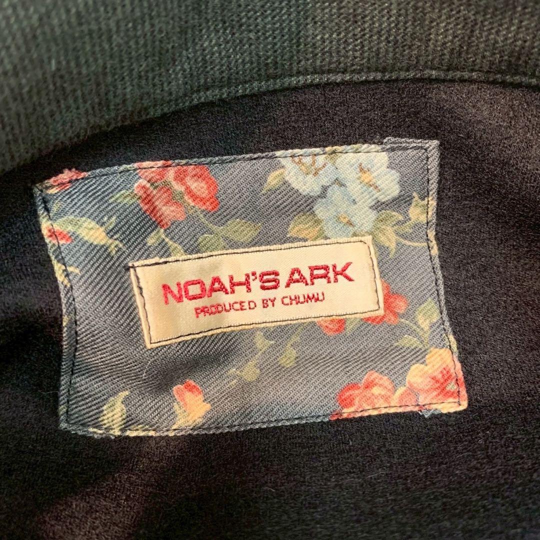 美品✴︎アルベロベロ ブタさん 花柄 リバーシブル ダウンベスト