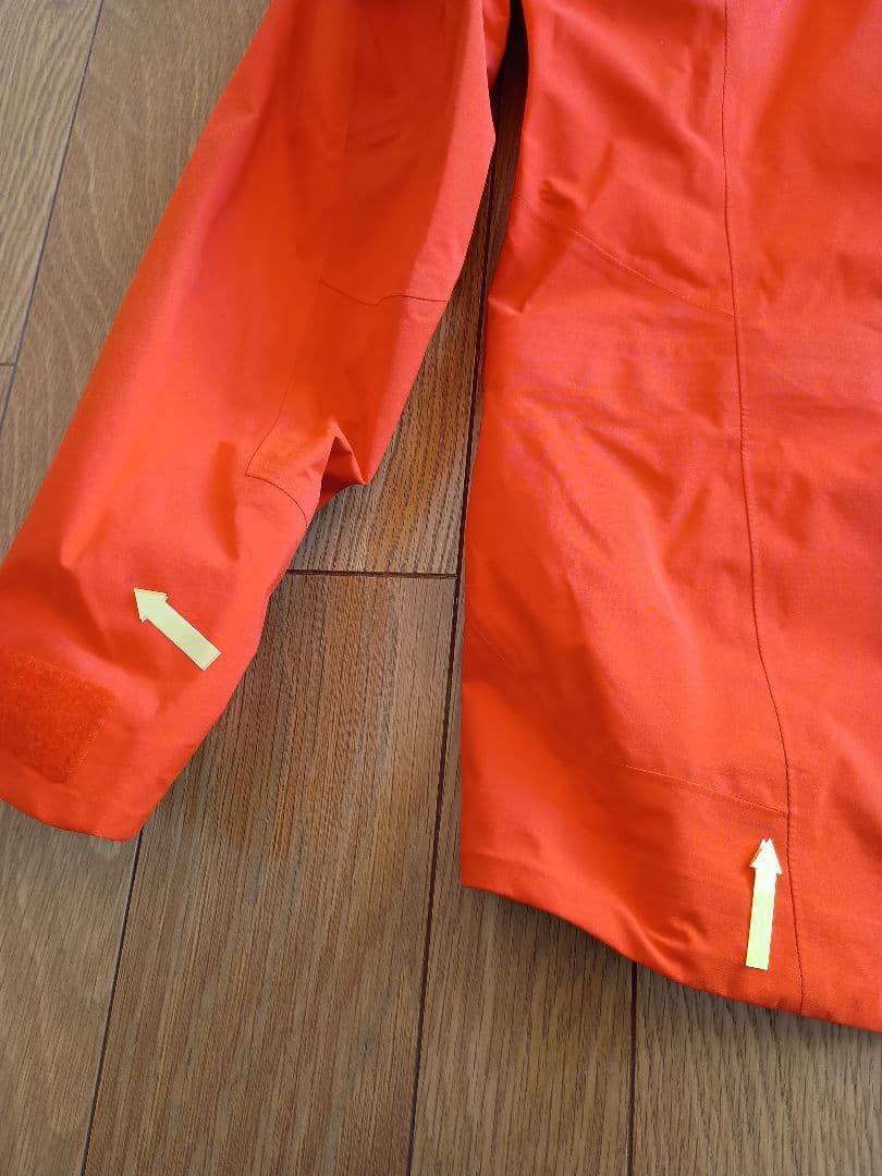 ステート オブ エレベネート M Bec de Rosses Jacket