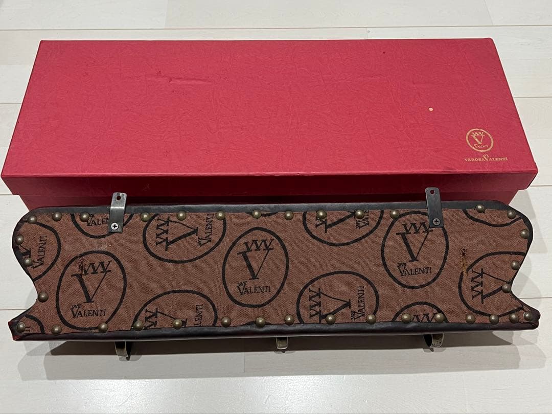 VARO,S.A. VALENTI ウォールハンガー