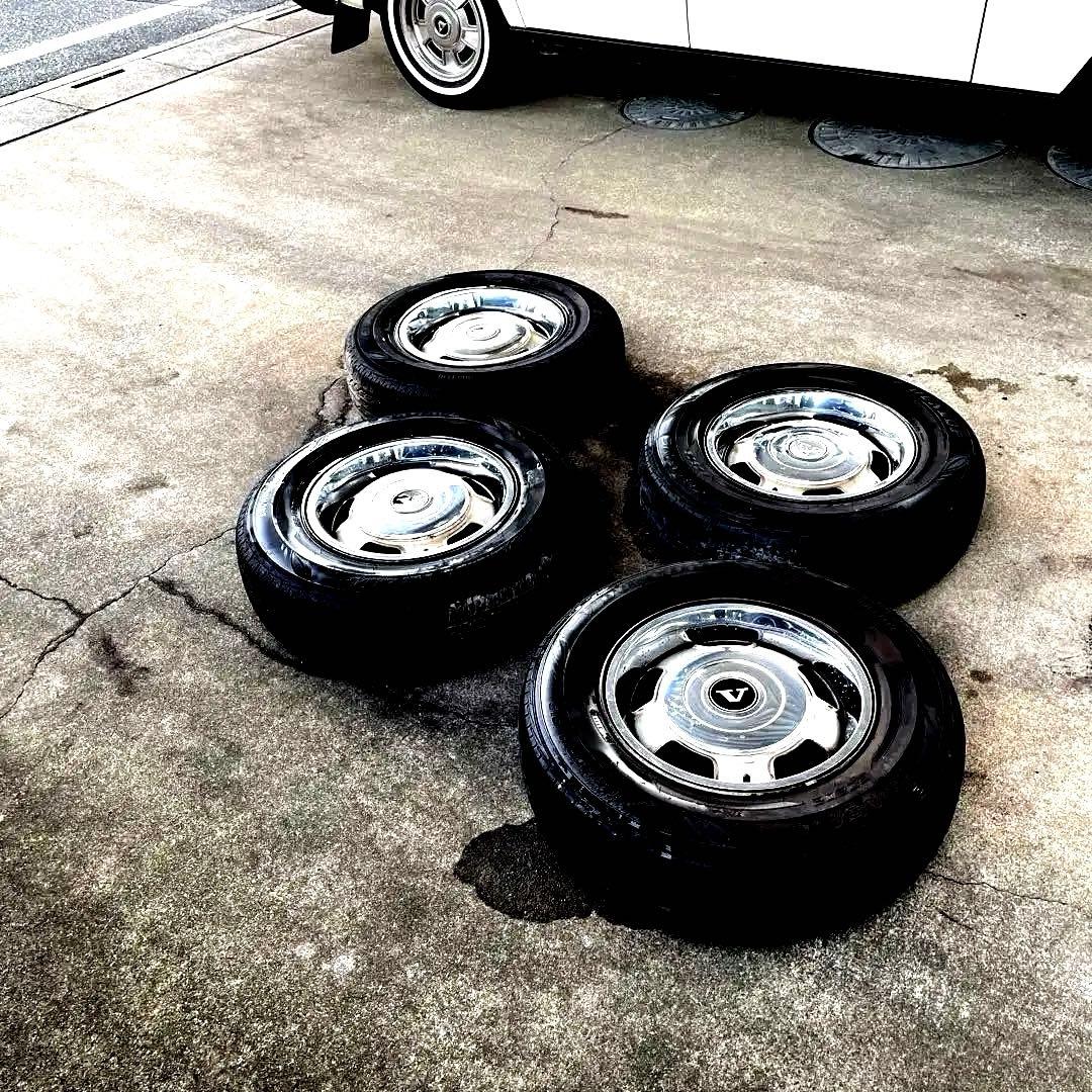 VOLVO ボルボ　240 スチールホイール　セット