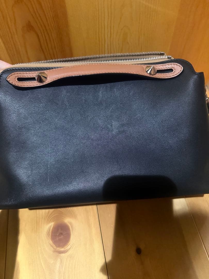 FENDI バイザウェイ ミディアム　ブラック