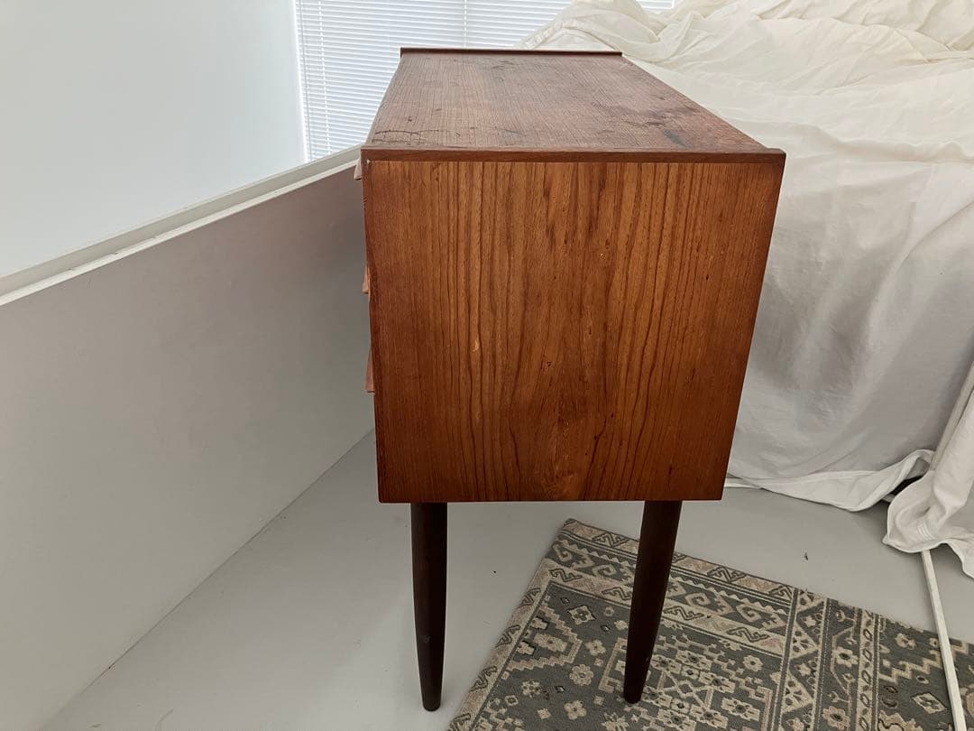 北欧ヴィンテージ サイドボード チーク材 北欧家具 デンマーク 3段チェスト