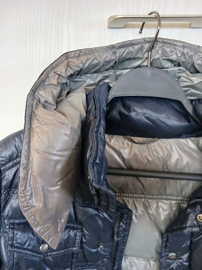 Janie　 PRADAネイビー ダウンジャケット08サイズ