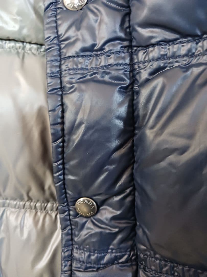 Janie　 PRADAネイビー ダウンジャケット08サイズ