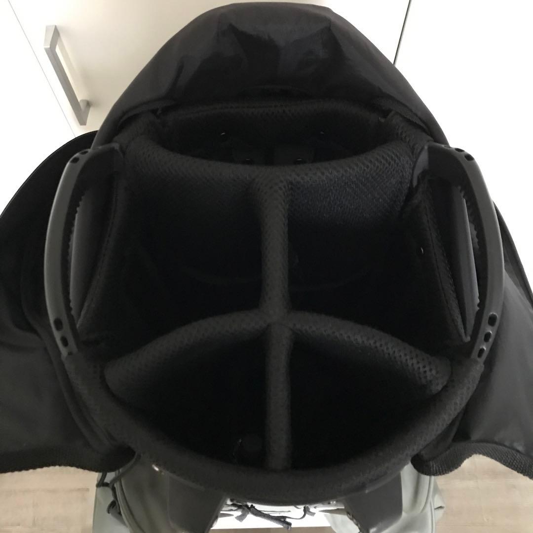 マスターバニーエディション　スタンドキャディバッグ　ヘッドカバー付き