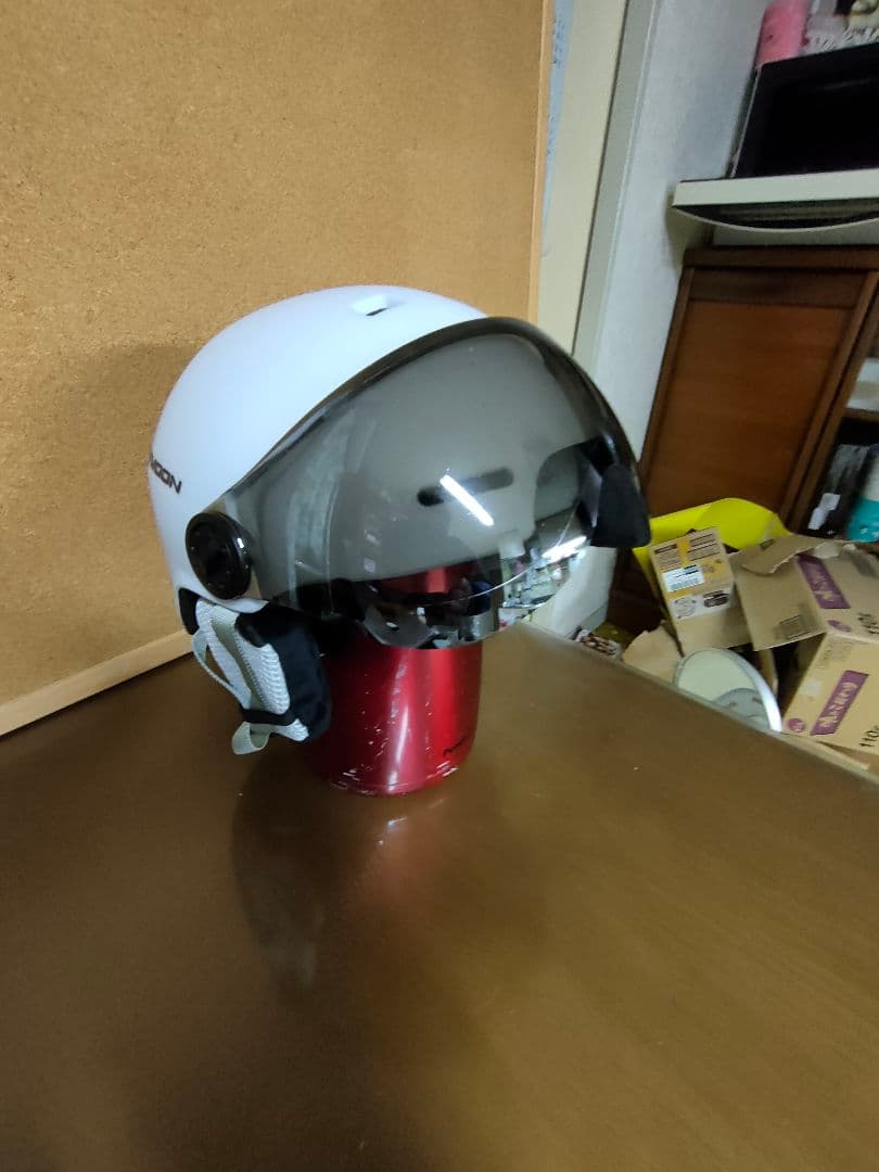 スキー用ヘルメット　大人用　 Lサイズ　58cm〜61cm