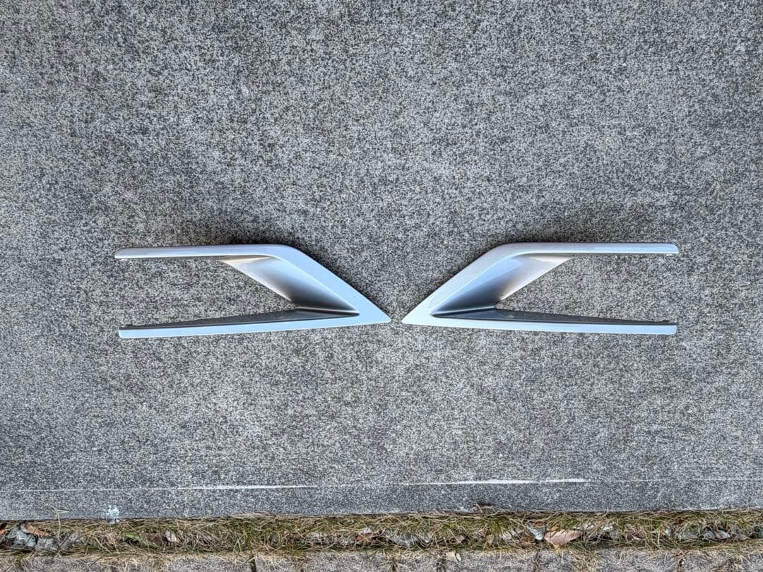 三菱 デリカd5 後期　初期装備外装5点セット