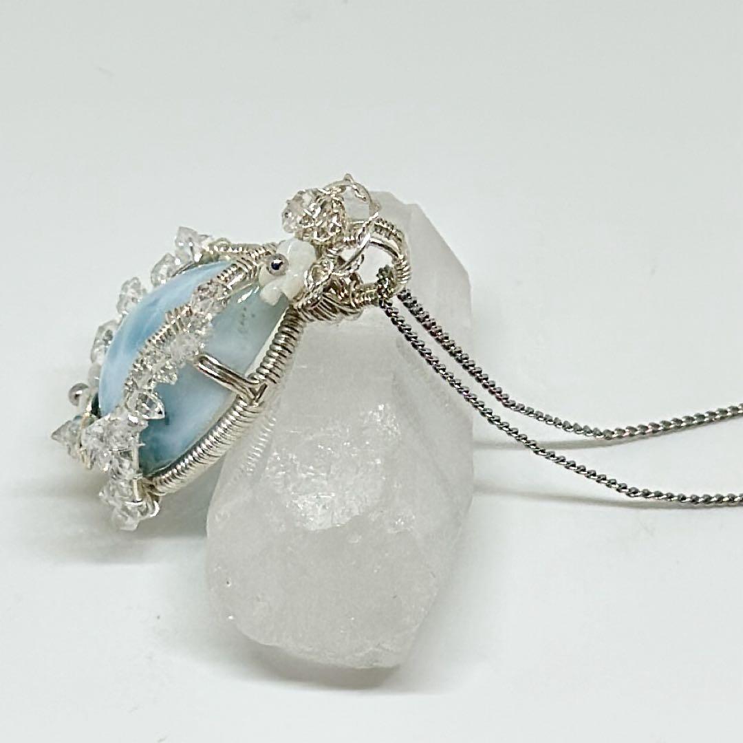 カリブ海の宝物✴︎ラリマーとクリスタルのワイヤージュエリー