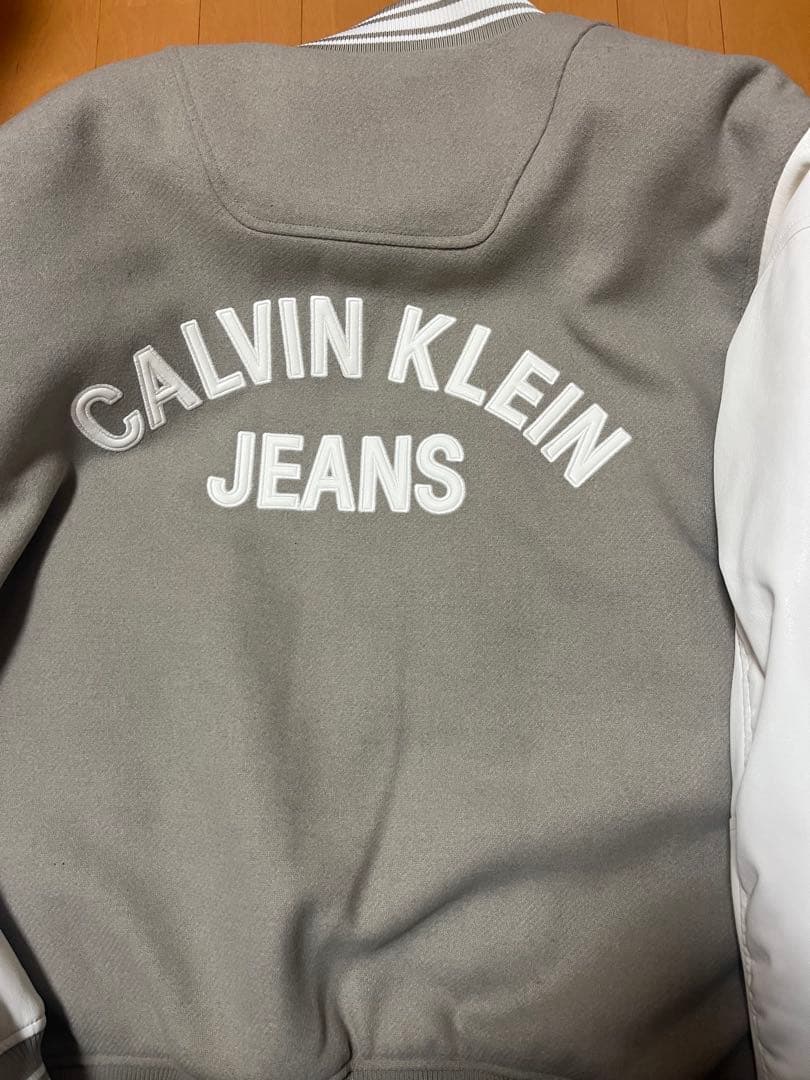 カルバンクライン　ダウンジャケット