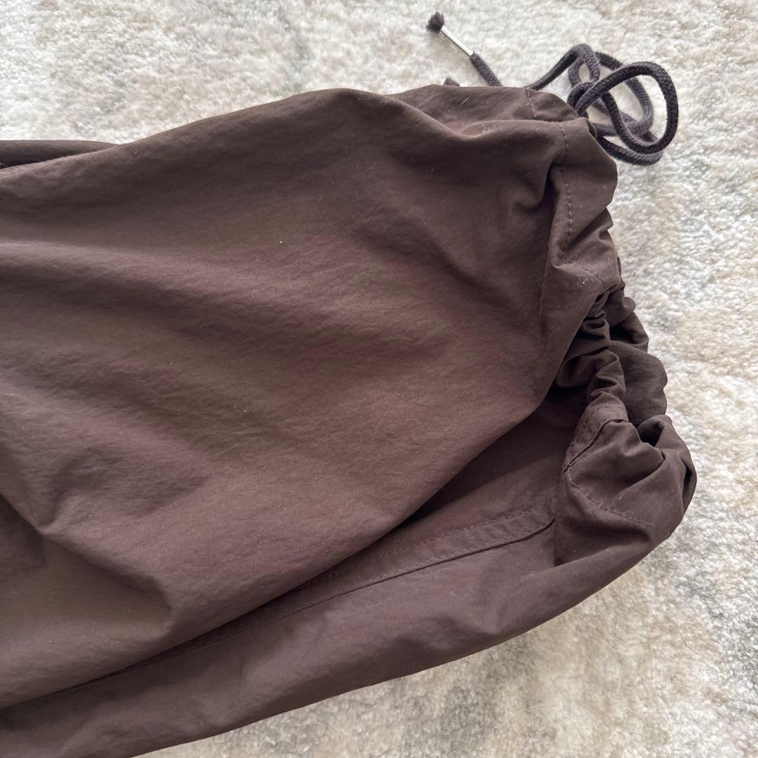 シシクイ　shishikui ブラウン　パラシュートパンツ　XS