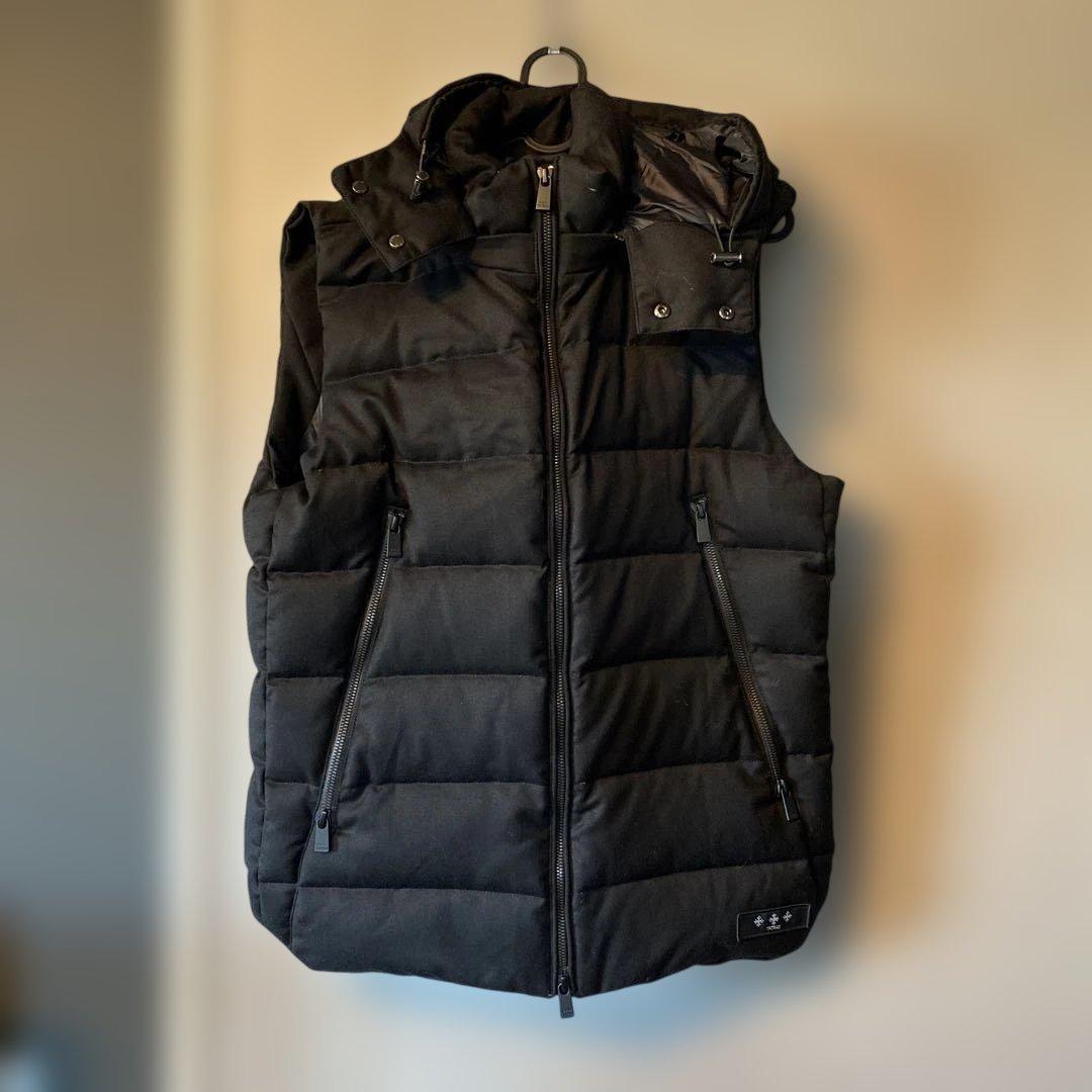 タトラス　ソヴェール　ダウンベスト　ブラックtatras sover MTA20