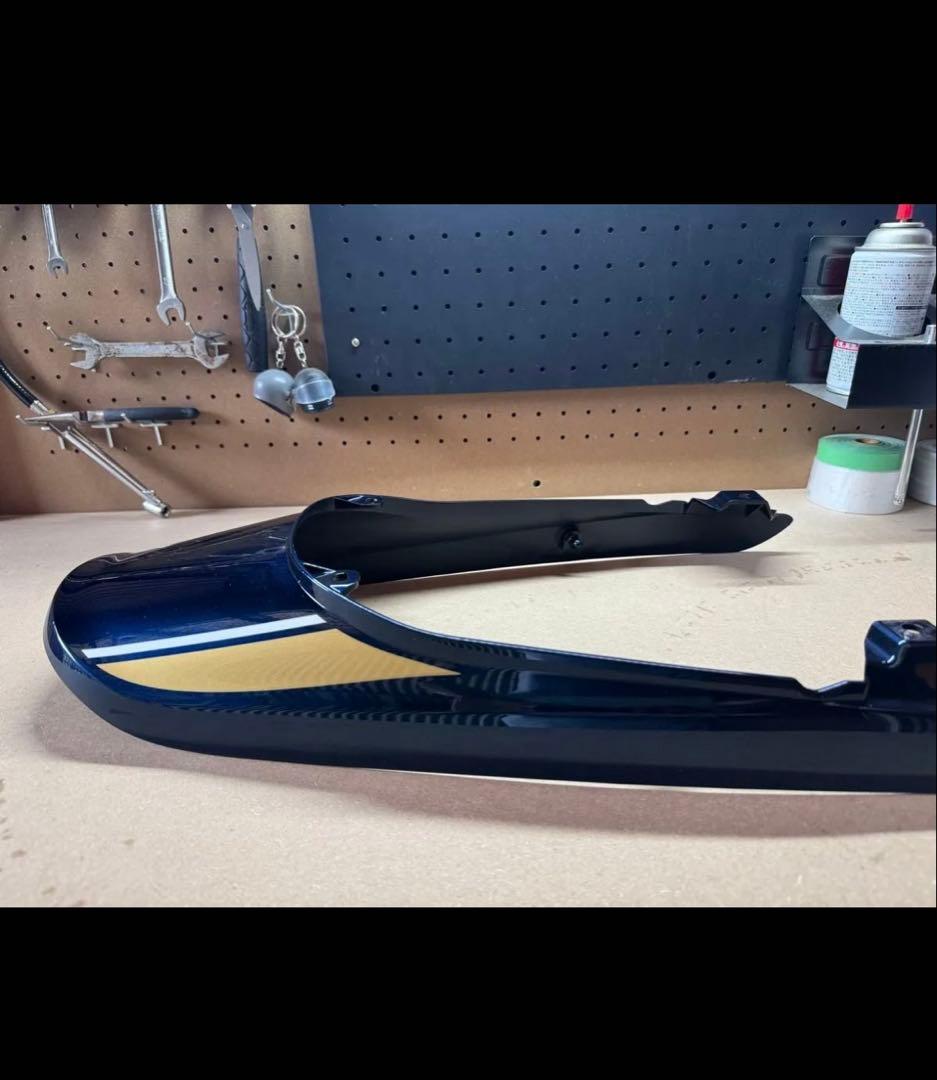 Z900RS 純正テールカウル美品