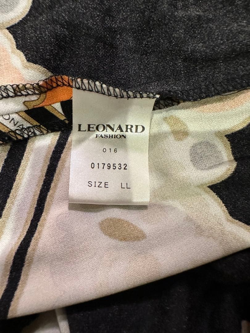 LEONARD ❤️花柄 チュニック　お値引き‼️