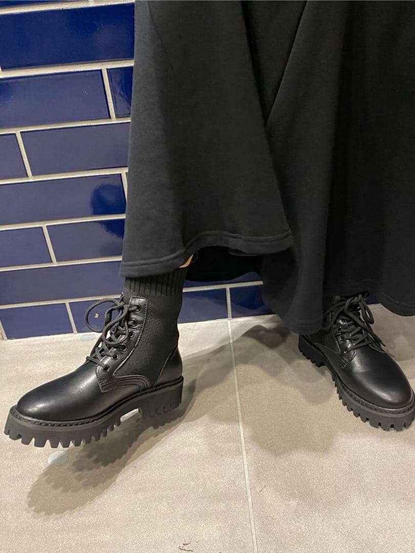 LASUD 異素材ギャザースリーブマーメイドワンピース　フード付き