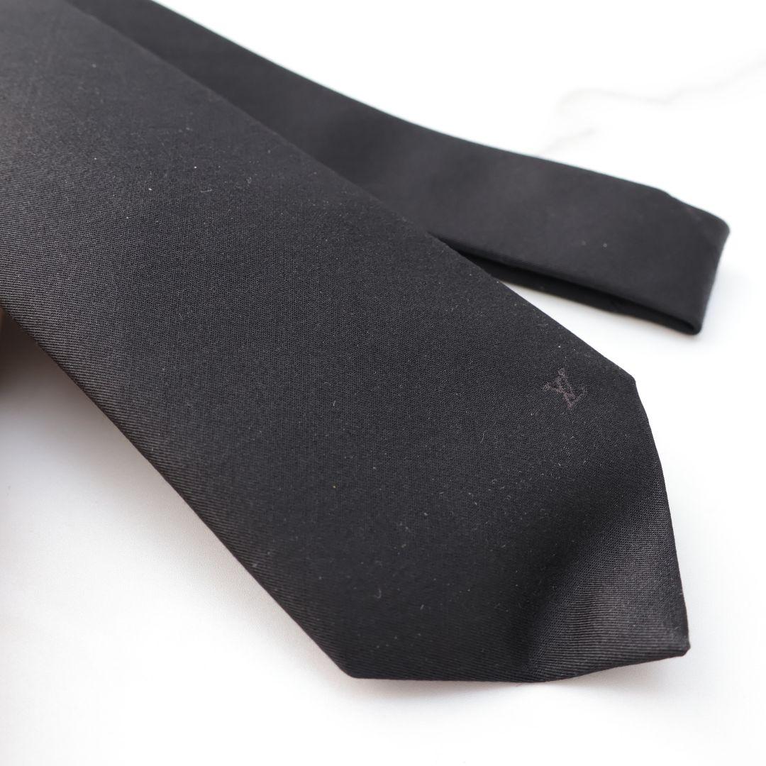 未使用 ルイ・ヴィトン LOUIS VUITTON ブラック ネクタイ
