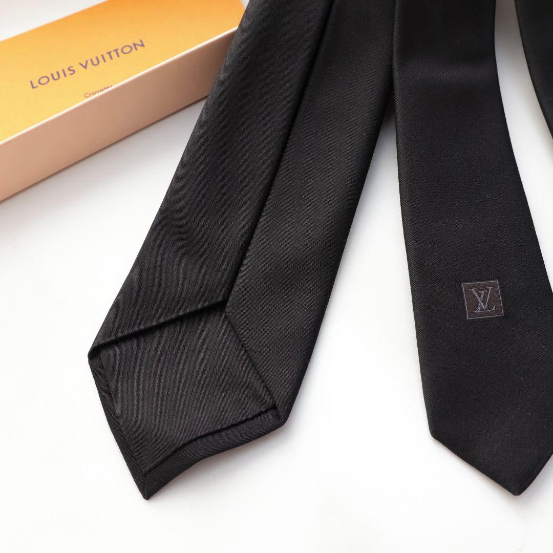 未使用 ルイ・ヴィトン LOUIS VUITTON ブラック ネクタイ