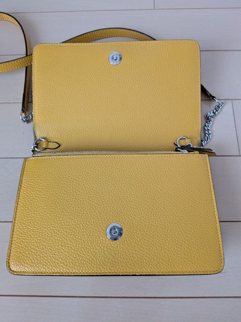 JIMMY CHOO イエロー スタースタッズ ショルダーバッグ