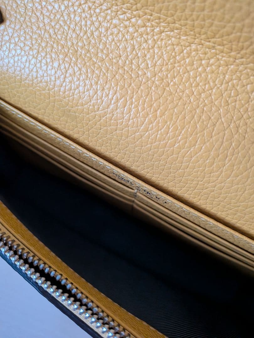 JIMMY CHOO イエロー スタースタッズ ショルダーバッグ