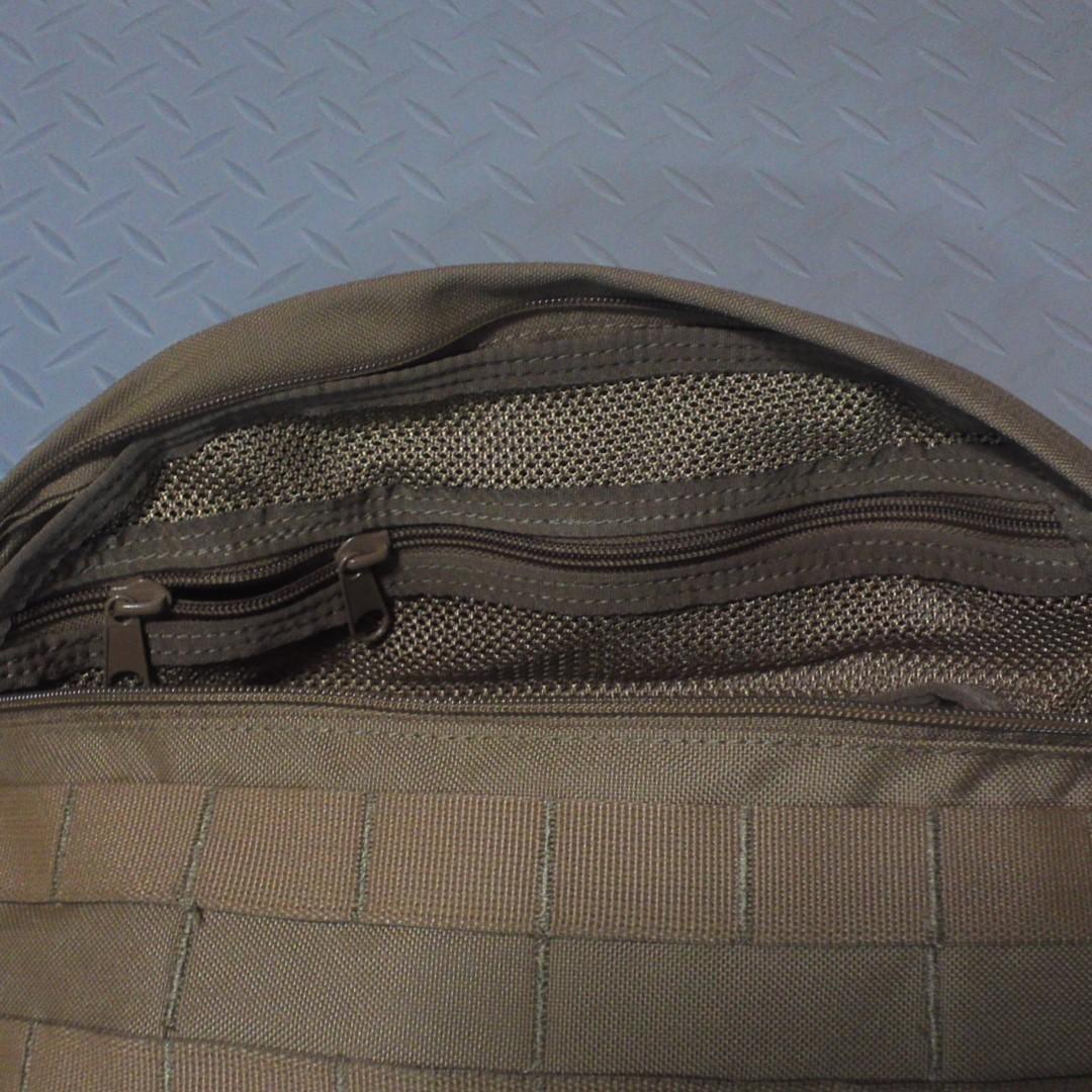 米軍実物 AWS タクティカル & ユニバーサル ファニーパック コヨーテ