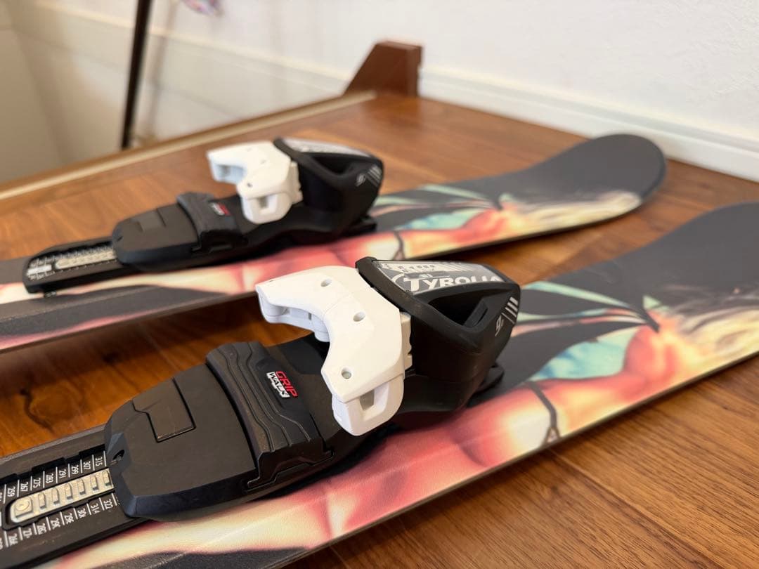 【美品】GR ski life スキーボードFreiheit スキー板