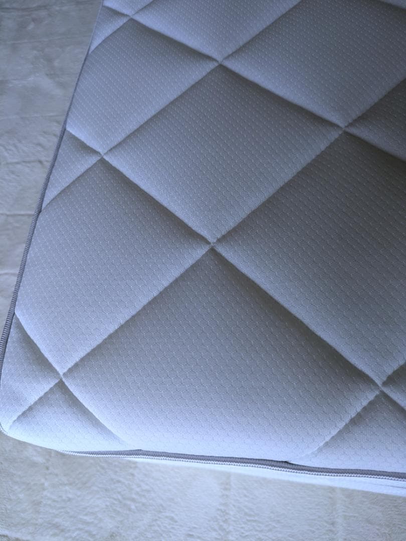 エアリーマットレス シングルホワイト厚さ9cm　HGS90-S