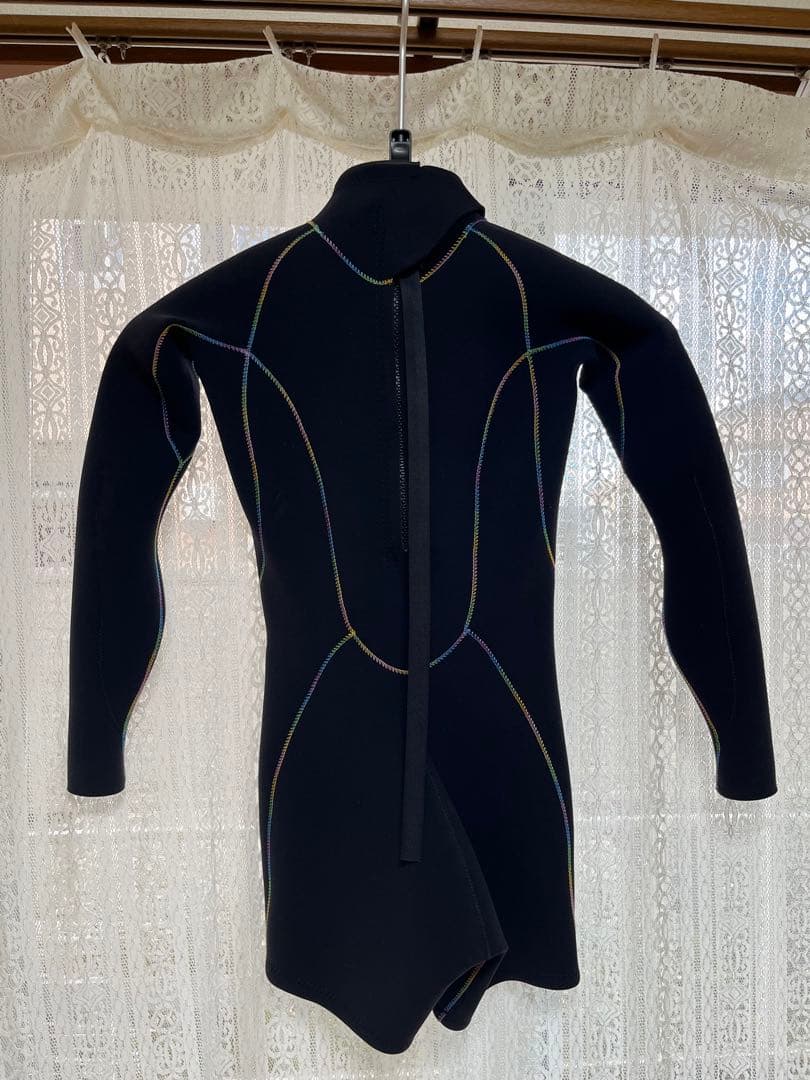 REVO(レボリューション)3×2mmロングスプリング レディース Mサイズ