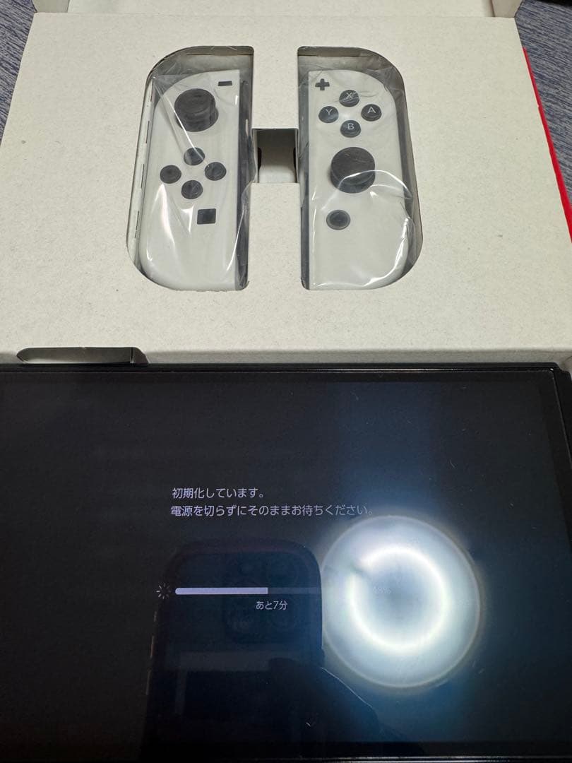 Nintendo Switch 有機ELモデル 本体　明日発送！