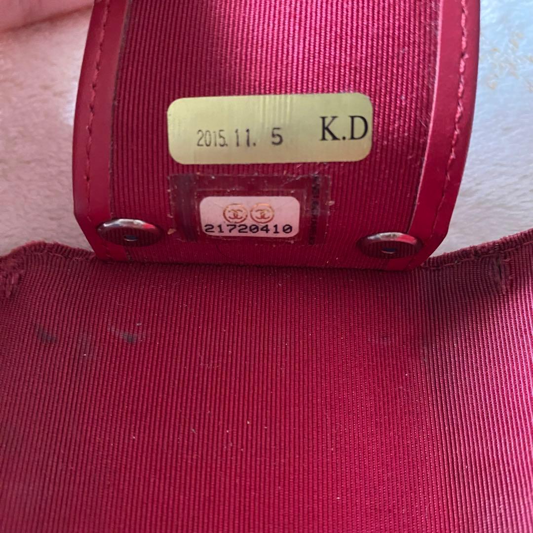 CHANEL レザー キーケース　シャネル　赤　キャビアスキン　マトラッセ