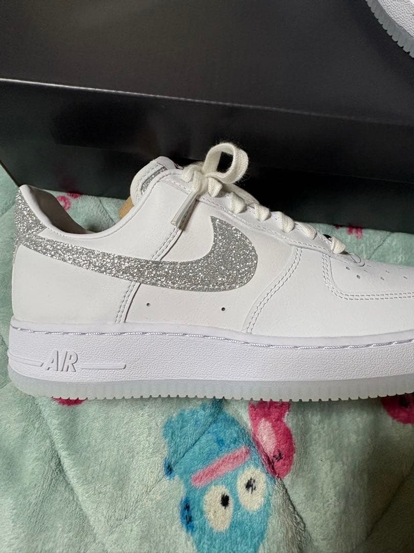 新品 Nike Air Force 1 グリッター ラメ 23.5cm