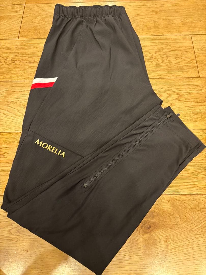 Mizuno Morelia （ミズノ・モレリア）トレーニングウェアセット