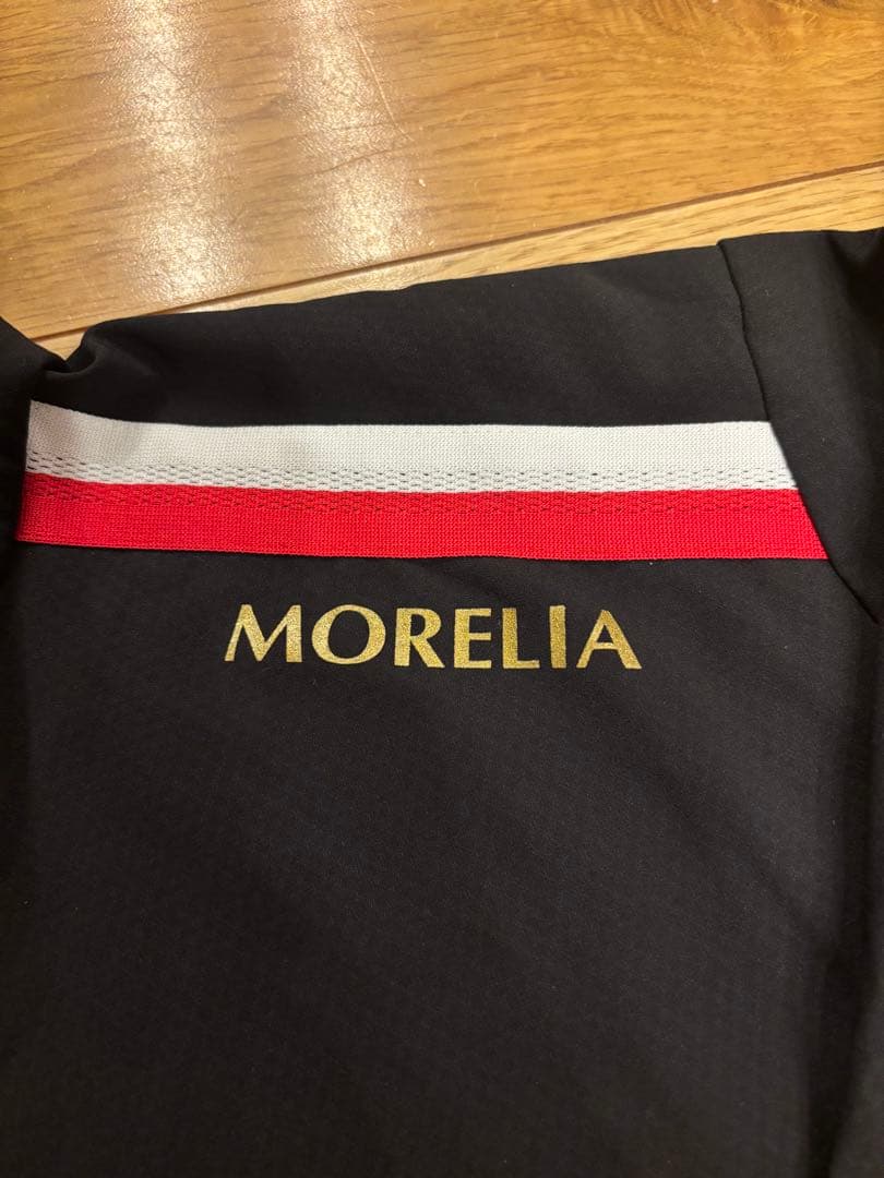 Mizuno Morelia （ミズノ・モレリア）トレーニングウェアセット