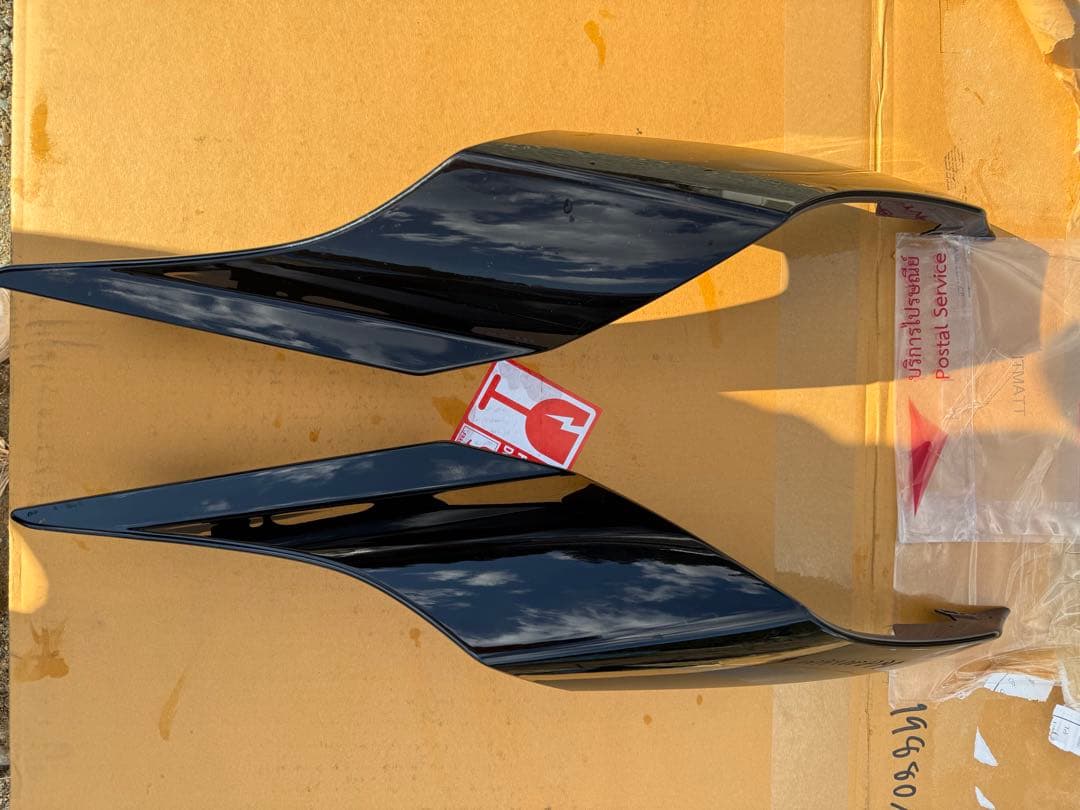 2022年製　YZF-R1 カウルセット　ヤマハブラック