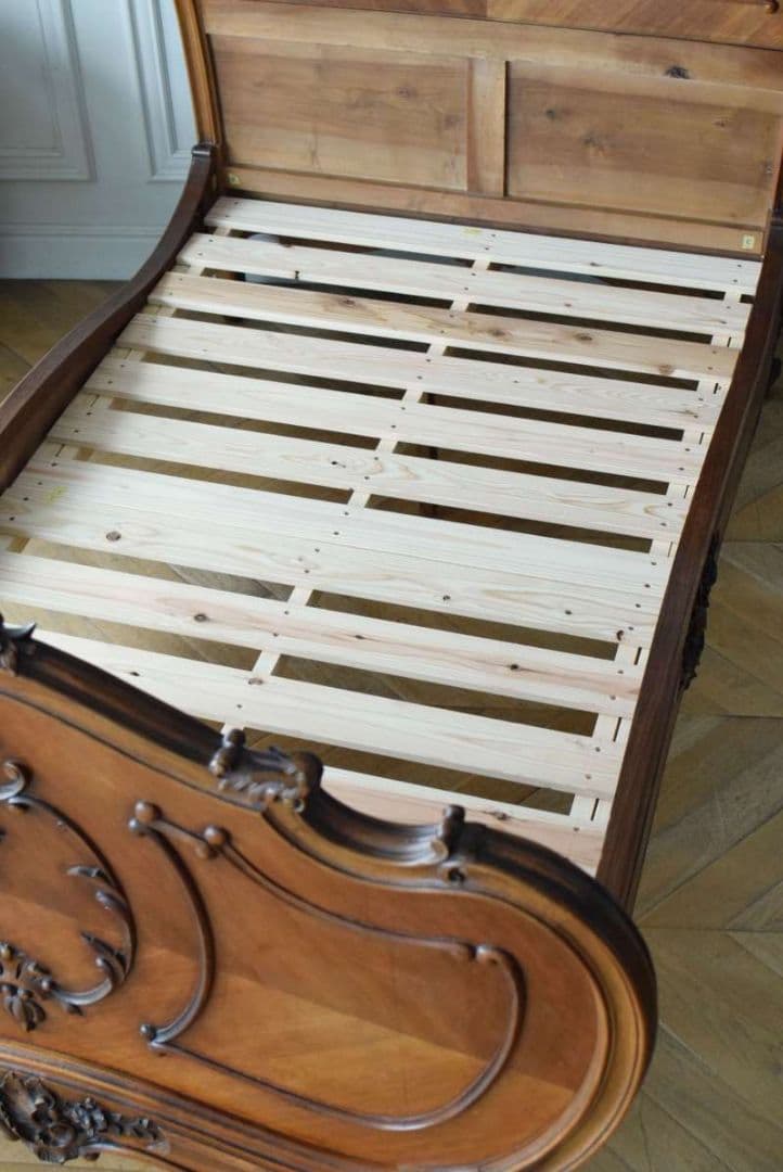 ロココ様式 木製ベッド ブラウン