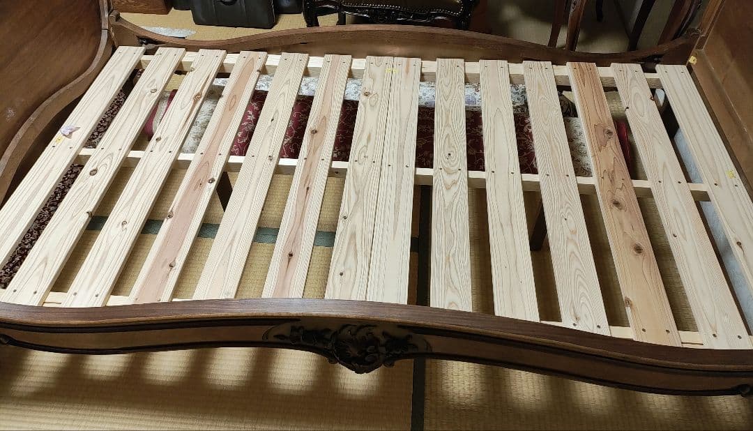 ロココ様式 木製ベッド ブラウン