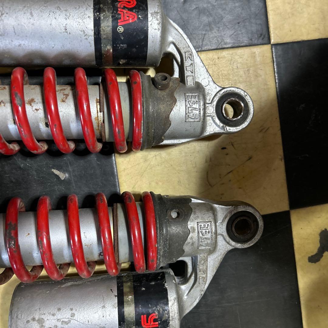 t*様 サスペンション 赤/銀 ダブルショック