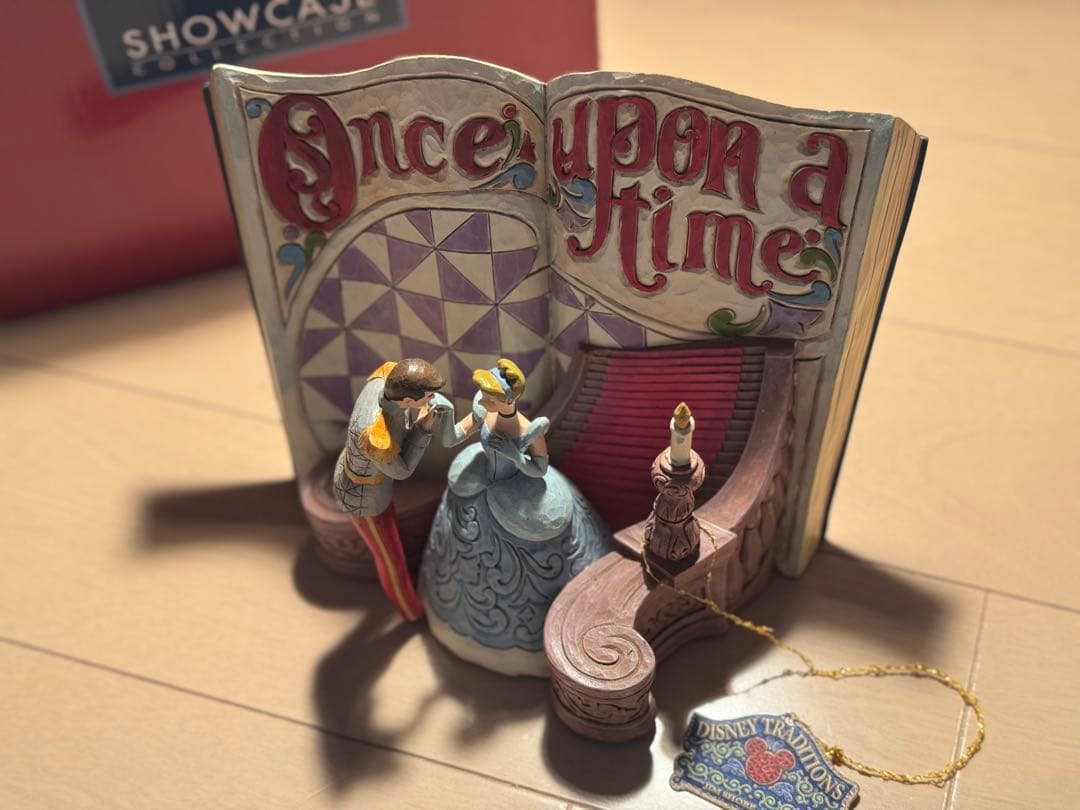 【海外パーク品★激レア】シンデレラ　ディズニートラディション　ストーリーブック