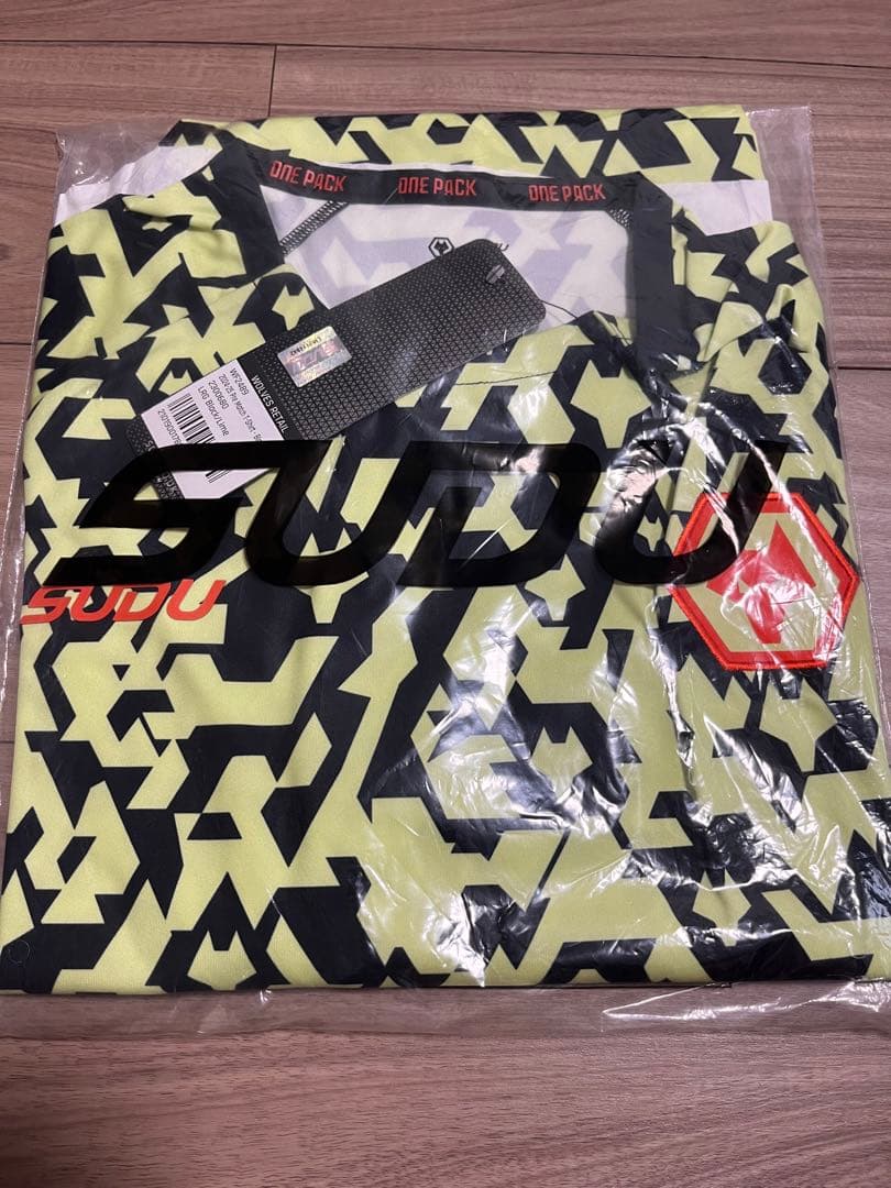 新品　ウルブス　プレマッチ　ユニフォーム