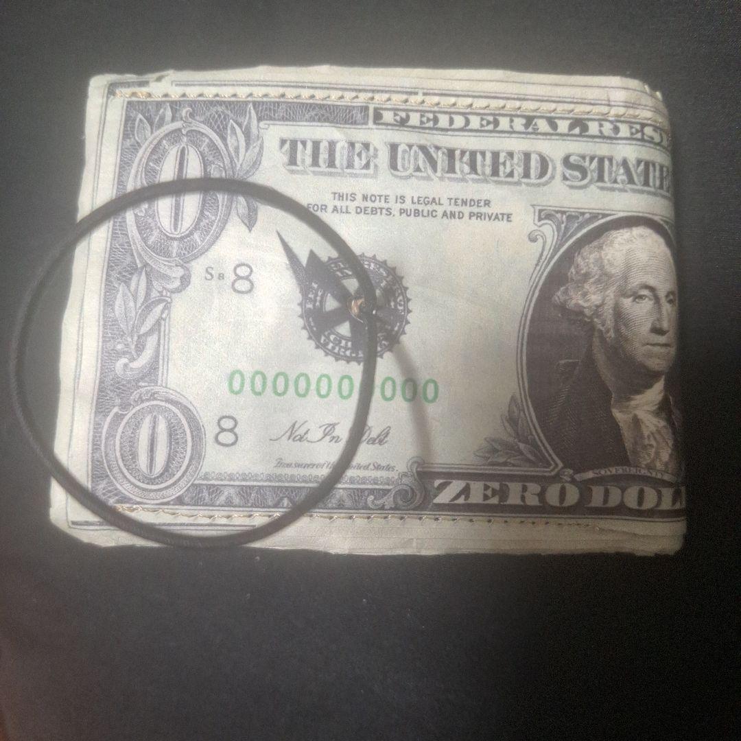 \"Debt Free Stained Money\" アメリカドル 2つ折り財布