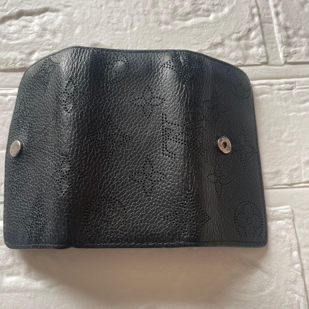 ルイヴィトン　マヒナ4連キーケース(黒)