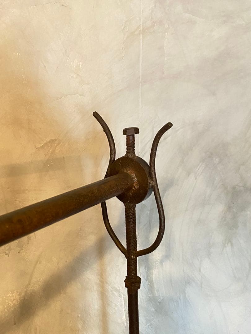 【Yuriko】アイアン　衣類　ディスプレイ　ハンガーラック