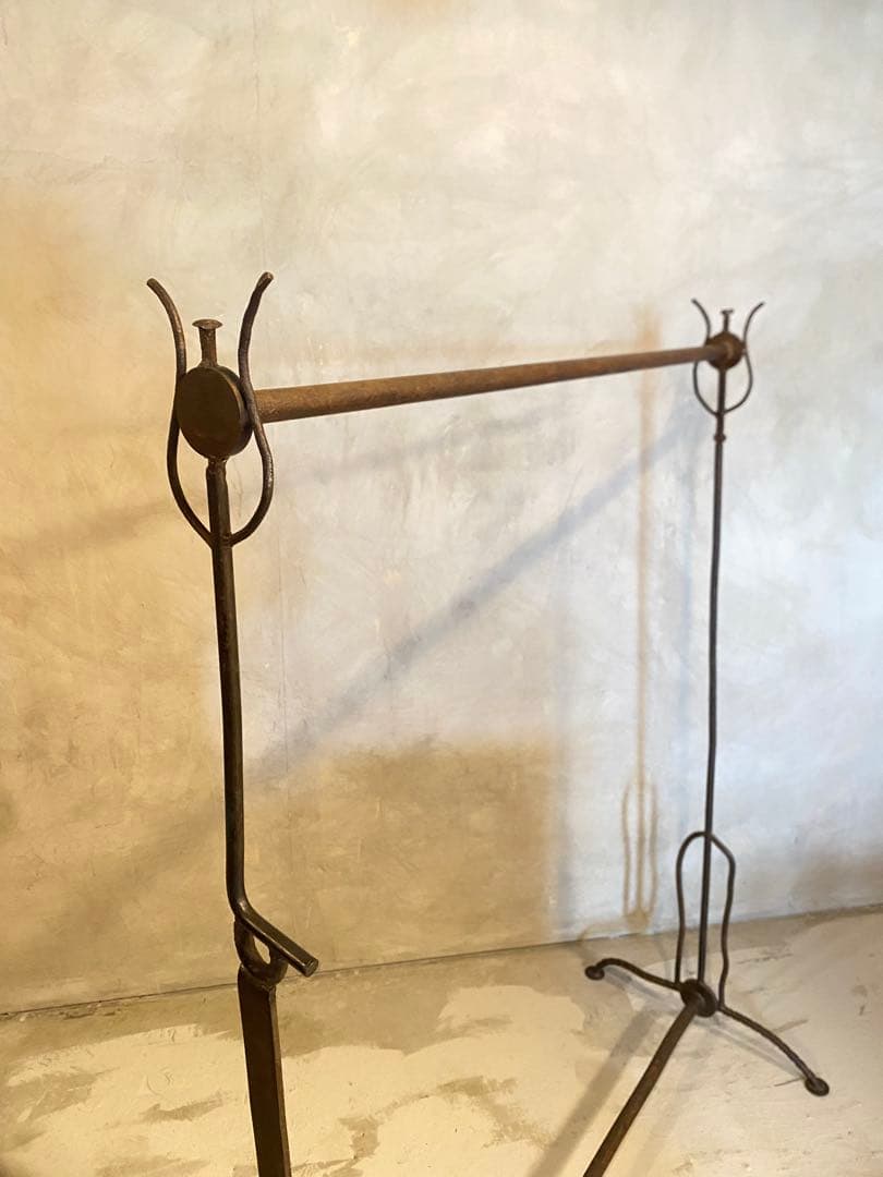 【Yuriko】アイアン　衣類　ディスプレイ　ハンガーラック