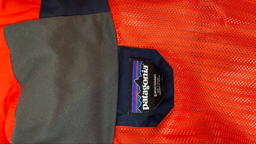 patagonia スノーショット 上下セット　sサイズ