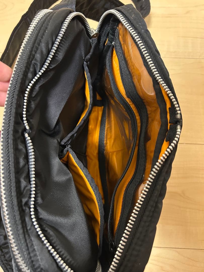 定番！人気！PORTER タンカー ショルダーバッグ ブラック